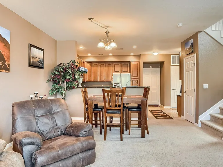 1751 S Buchanan Cir — Photo 9