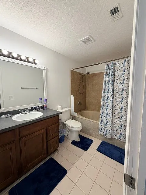 1 bed, 1.0 bath, 700 sqft, $1,400 — Photo 3