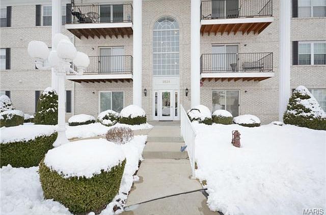 1st image of 3624 Colonia Place Dr APT O