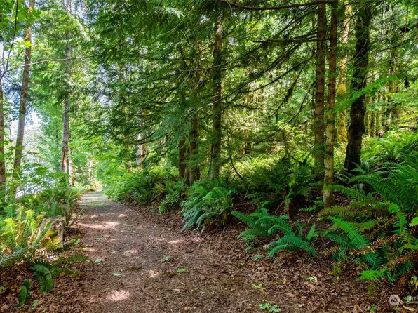 4810 Sunset Drive NW, Olympia, WA 98502