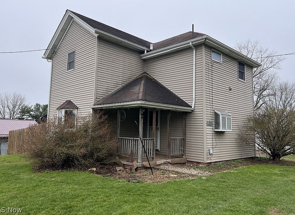 1st image of 46215 Wyoming Ave