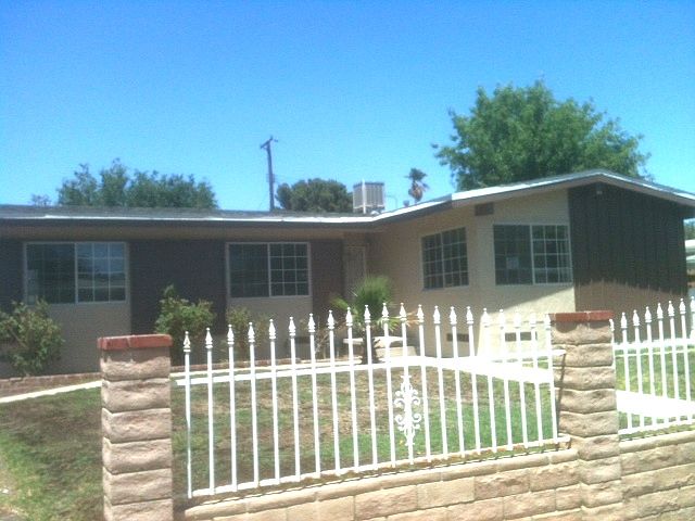 1st image of 749 W Avenue H11