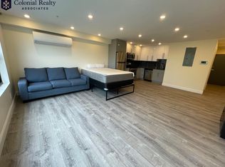 1012 Commonwealth Ave #405, Boston, MA 02215