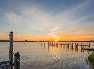 154 Redwood Rd, Sag Harbor, NY 11963