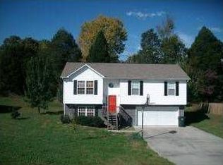 428 Crystal Springs Cir, Johnson City, TN 37615