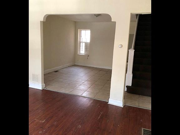 4th image of 5615 Boyer St #House