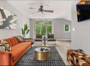 1159 E Kane Pl #2, Milwaukee, WI 53202