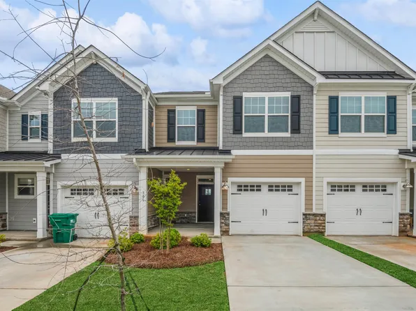 306 Rodessa Ln, Travelers Rest, SC 29690