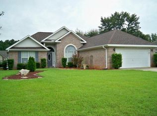 203 Belton Dr, Dothan, AL 36305