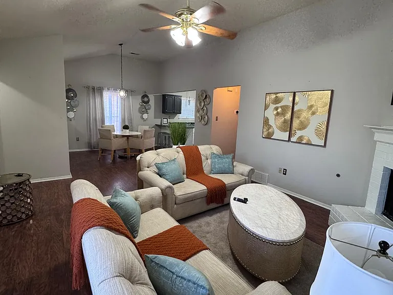 1212 McGowan Dr — Photo 22
