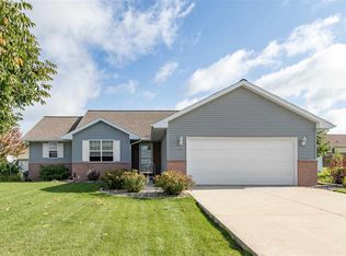 127 Golden Wheat Ln, Wrightstown, WI 54180