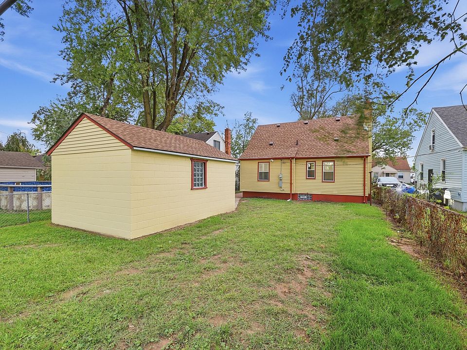 17535 Wall St, photo 9