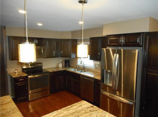 267 Sunset Valley Rd, New Castle, PA 16105