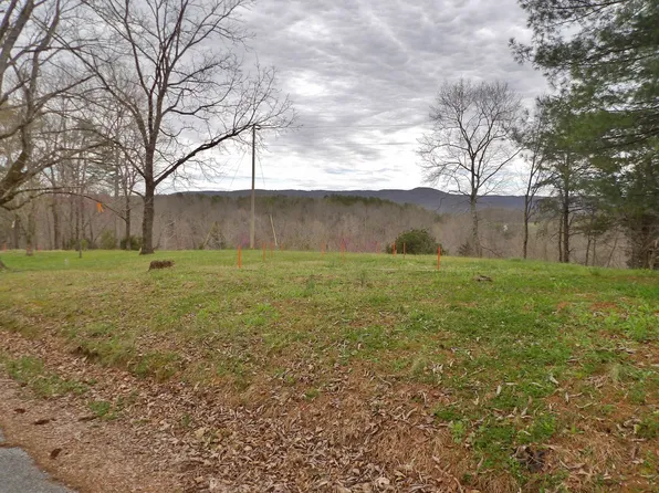 71 Mayfield Rd, Rock Island, TN 38581