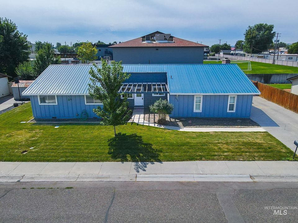 1st image of 2496 SW 2nd Ave