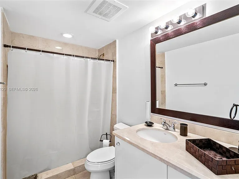 19400 Turnberry Way #1731 — Photo 23
