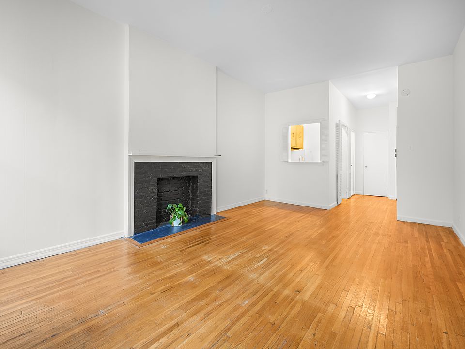 2nd image of 419 E 87th St #D1