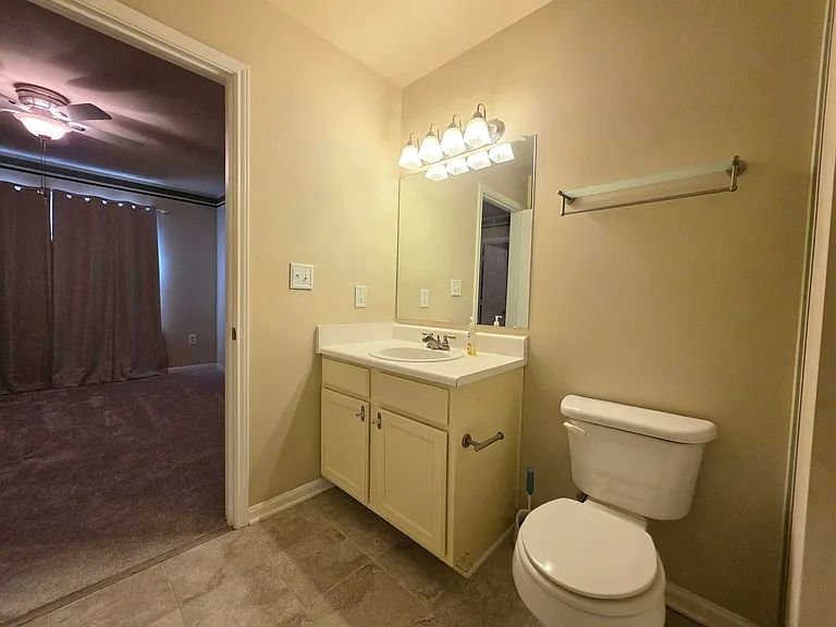 1517 Regency Rd #123 — Photo 28