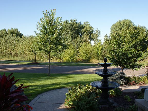 5th image of 10706 Hawthorn Trl