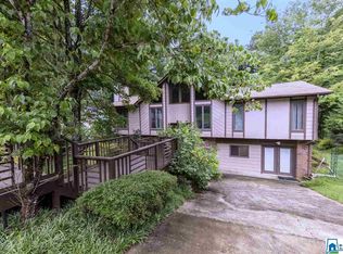 2425 Wine Ridge Dr, Birmingham, AL 35244
