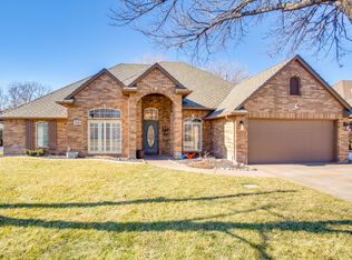 3830 Willow Lake Ln, Enid, OK 73703
