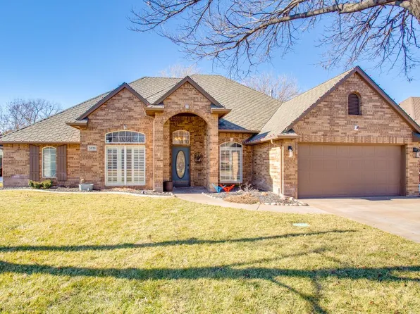 3830 Willow Lake Ln, Enid, OK 73703