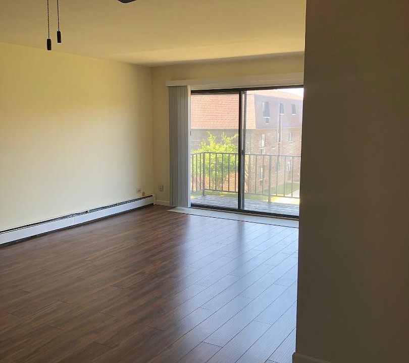 2nd image of 3452 Salem Walk APT B1