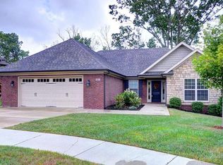 477 Oakview Dr, Shelbyville, KY 40065