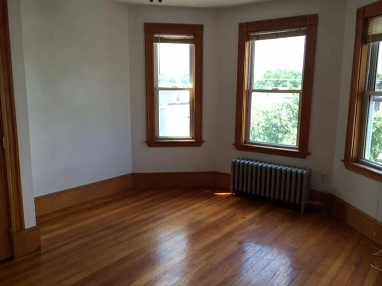 47 Litchfield St #2 — Photo 7
