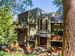 17143 Parkers Dr, Gladstone, OR