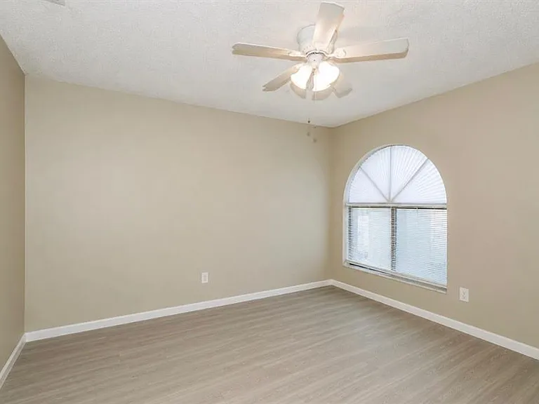 1263 Piney Branch Cir — Photo 3