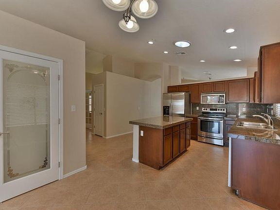 5th image of 10287 E Hillery Dr