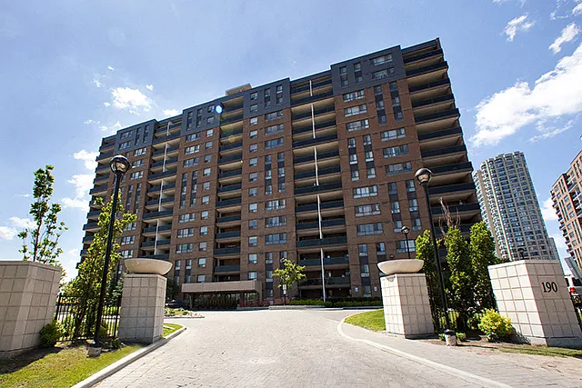 190 Clark Blvd — Photo 19