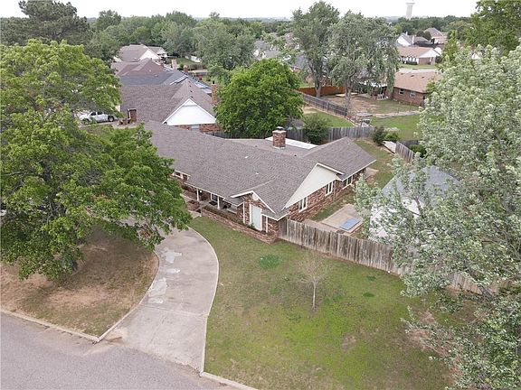 3rd image of 2700 William Blvd