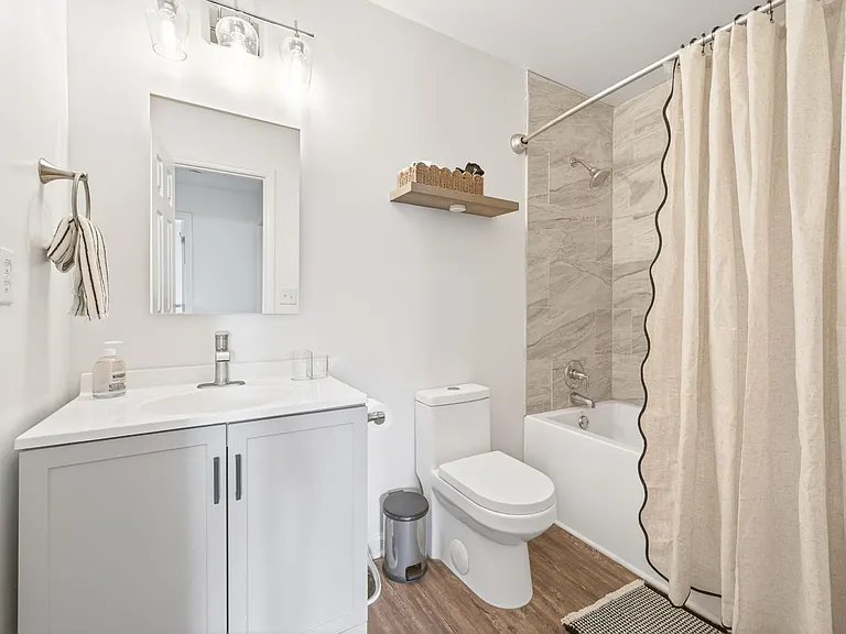 5100 Summer Gate Dr — Photo 22