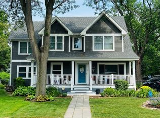 6530 Glenview Dr, Tinley Park, IL 60477