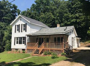 326 Stivens St, Ionia, MI 48846