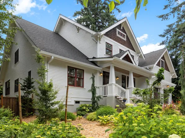 12624 SW 22nd Ave, Lake Oswego, OR 97034