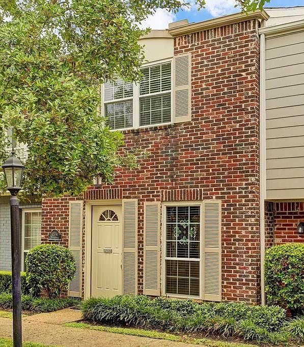 1st image of 12741 Huntingwick Dr #150
