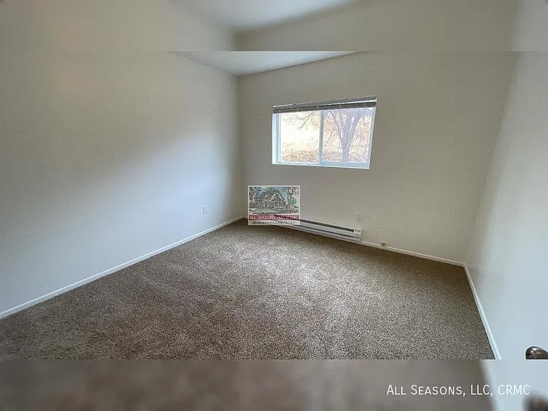 1406 Race St — Photo 7