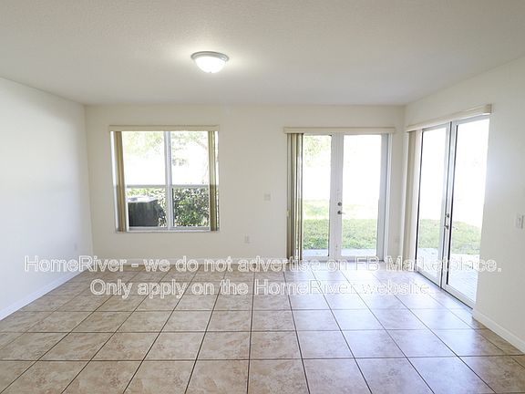 4th image of 17027 SW 94th Way