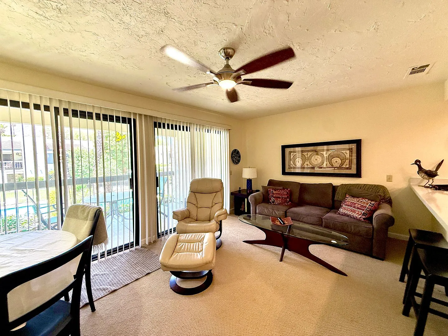 Riviera Gardens, Seasonal, Furnished — Photo 3