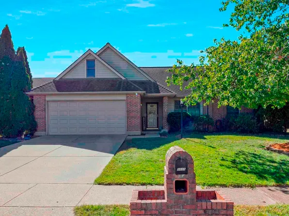 3805 Pine Needle Point, Evansville, IN 47715