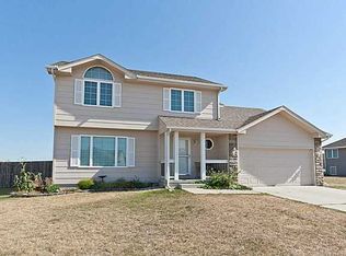 806 13th St SE, Bondurant, IA 50035