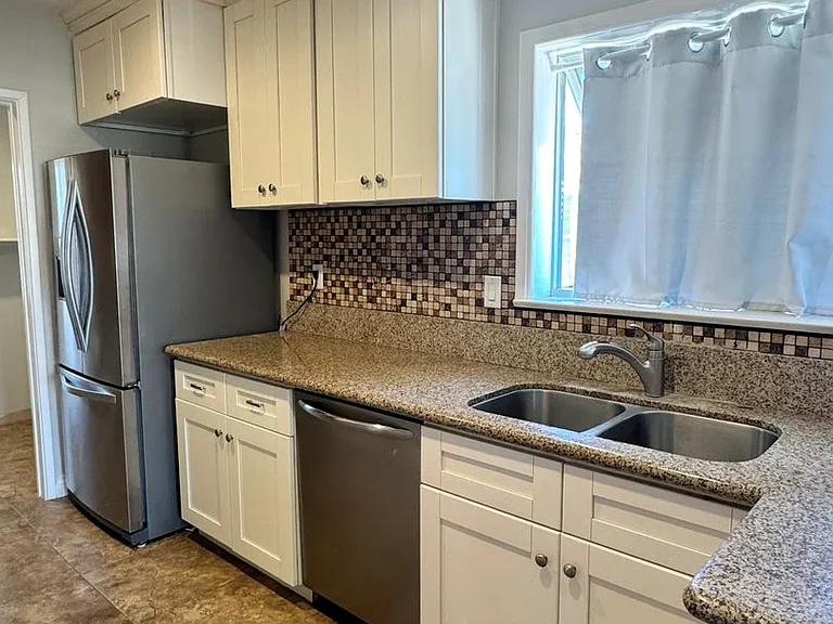 5411 Ocana Ave — Photo 12