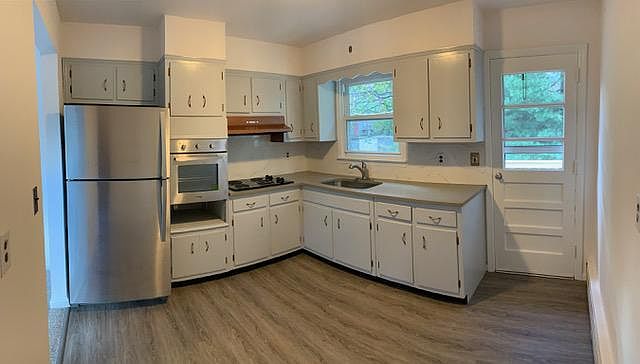 1st image of 11 Putnam Ave Floor 2