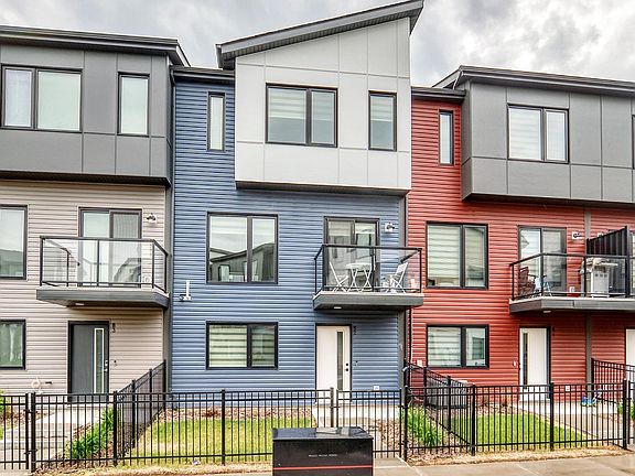 3rd image of 11910 35th Ave SW #82