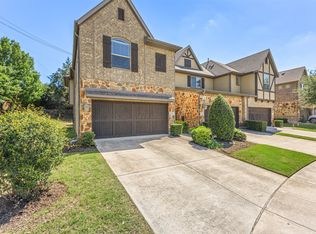 1014 Brook Forest Ln, Euless, TX 76039