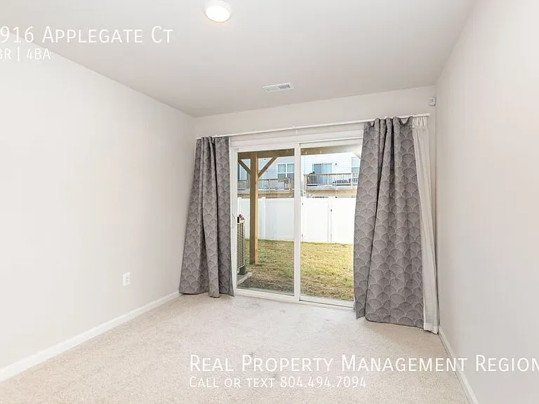 3916 Applegate Ct — Photo 23