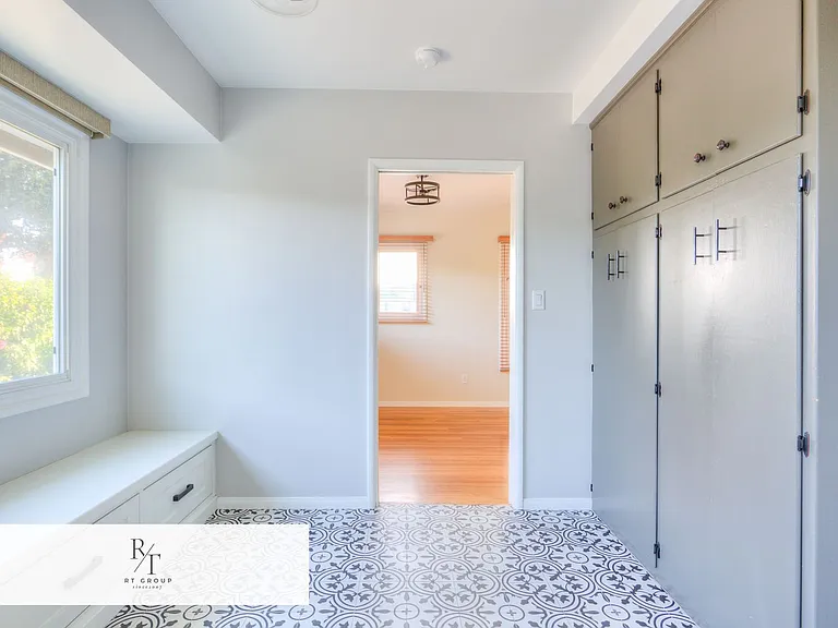 1112 Riedel Ave — Photo 14